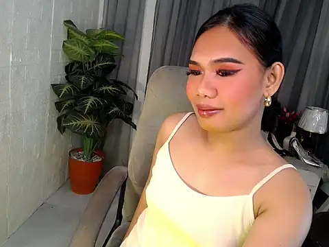 Yourgorgeousmarge online show from April 19, 2026, 1:38 am