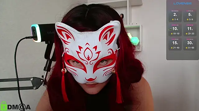 Snapshot of x_kitsune_x chatting on April 5, 2026, 2:14 pm x kitsune x online show from April 5, 2026, 2:14 pm
