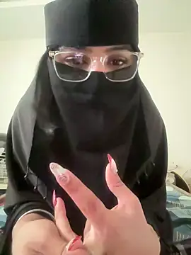 karandeep kaur isback online show from March 25, 2026, 7:14 am