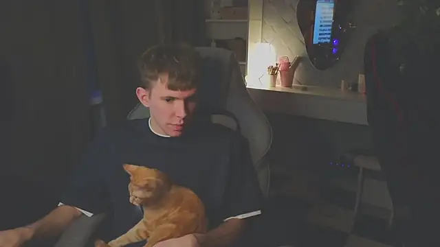 Snapshot of meowmeowland chatting on March 25, 2026, 3:51 pm meowmeowland online show from March 25, 2026, 3:51 pm