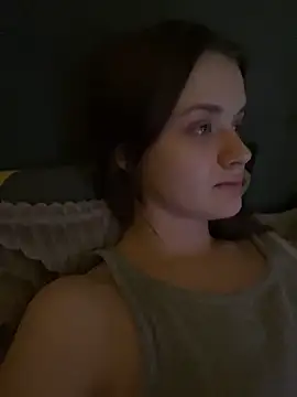 Snapshot of your_babymila chatting on March 28, 2026, 10:31 pm your babymila online show from March 28, 2026, 10:31 pm