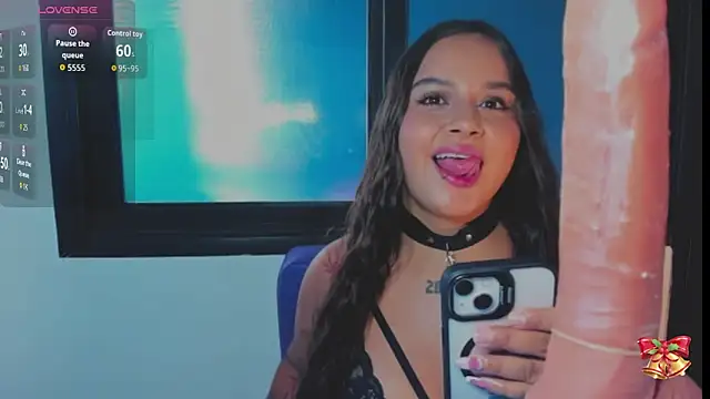sophia vivass online show from June 6, 2026, 5:39 pm
