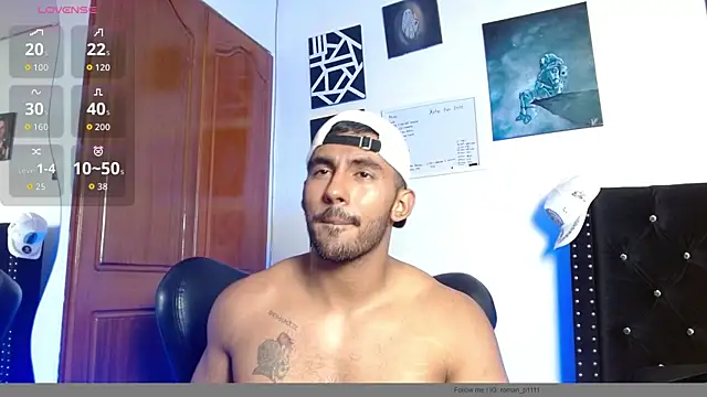 romanpearce  online show from May 16, 2026, 10:30 pm