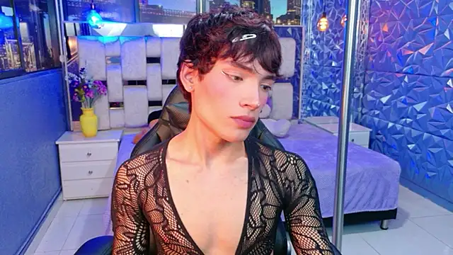 IsaacNovaa online show from April 27, 2026, 8:29 pm