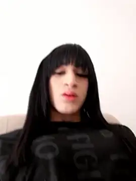 Snapshot of karla_lovera chatting on April 3, 2026, 8:18 pm karla lovera online show from April 3, 2026, 8:18 pm