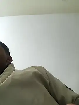 Itsdavidxxx online show from March 28, 2026, 9:53 am