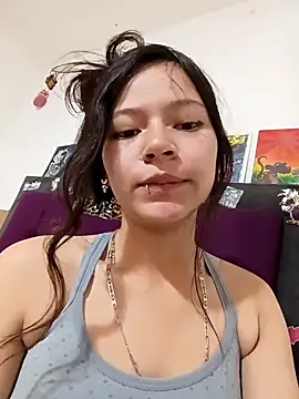 Ninffa sweet21 online show from May 8, 2026, 7:19 pm