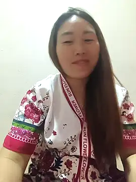 Snapshot of he-se-kin chatting on July 11, 2026, 3:42 am he-se-kin online show from July 11, 2026, 3:42 am