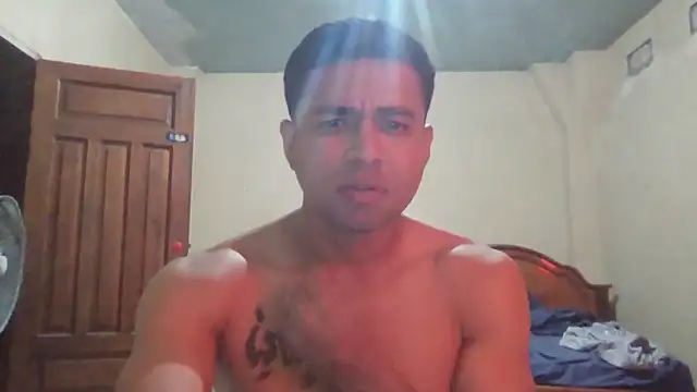 User 02  online show from July 6, 2026, 4:31 am