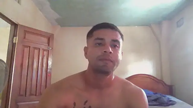 User 02  online show from July 7, 2026, 6:12 pm