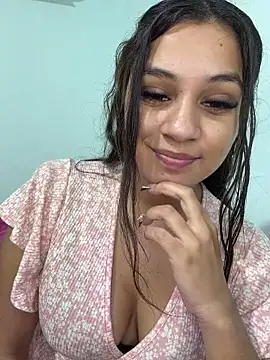 Snapshot of Colochitapupy chatting on April 23, 2026, 3:52 am Colochitapupy online show from April 23, 2026, 3:52 am