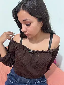Snapshot of Colochitapupy chatting on April 30, 2026, 2:29 am Colochitapupy online show from April 30, 2026, 2:29 am