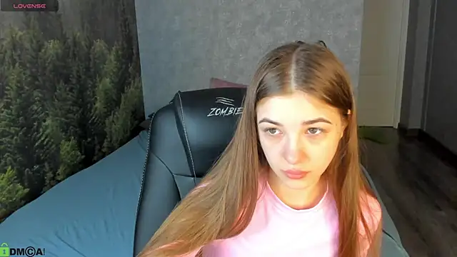 Snapshot of Miss_Shanel chatting on April 22, 2026, 12:57 am Miss Shanel online show from April 22, 2026, 12:57 am