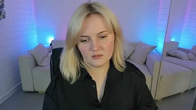 KathyBriggs online show from March 28, 2026, 5:18 am