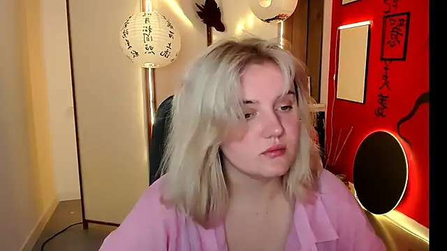Snapshot of KathyBriggs chatting on May 29, 2026, 5:05 am KathyBriggs online show from May 29, 2026, 5:05 am