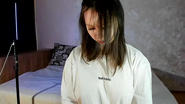 miss teasee online show from May 29, 2026, 11:08 am