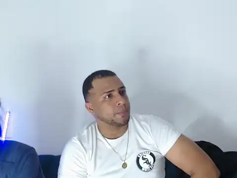 Wil yesihot online show from March 26, 2026, 7:52 pm