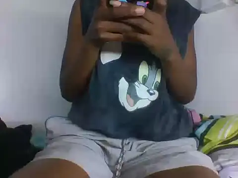 Snapshot of kamza37 chatting on March 31, 2026, 5:57 pm kamza37 online show from March 31, 2026, 5:57 pm