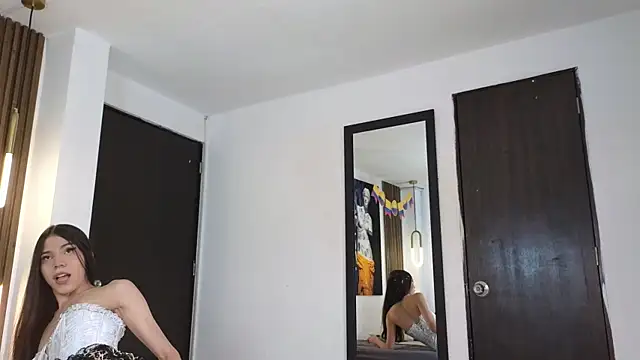 Sara cutie  online show from July 11, 2026, 7:27 pm