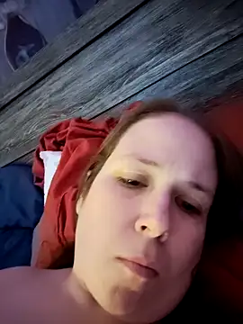 Snapshot of 023thickandjuicy07 chatting on April 2, 2026, 4:43 am 023thickandjuicy07 online show from April 2, 2026, 4:43 am