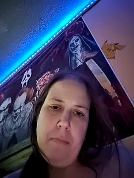 Snapshot of 023thickandjuicy07 chatting on April 5, 2026, 8:50 pm 023thickandjuicy07 online show from April 5, 2026, 8:50 pm