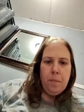 Snapshot of 023thickandjuicy07 chatting on April 16, 2026, 3:40 am 023thickandjuicy07 online show from April 16, 2026, 3:40 am
