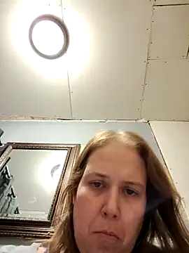 Snapshot of 023thickandjuicy07 chatting on April 20, 2026, 2:47 am 023thickandjuicy07 online show from April 20, 2026, 2:47 am