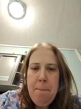 Snapshot of 023thickandjuicy07 chatting on May 13, 2026, 2:42 am 023thickandjuicy07 online show from May 13, 2026, 2:42 am