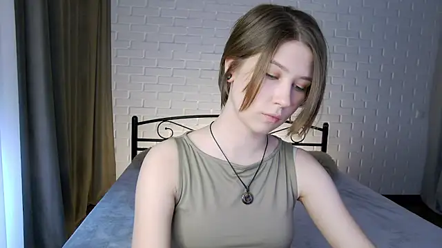 Snapshot of TeraCroft chatting on April 3, 2026, 6:00 am TeraCroft online show from April 3, 2026, 6:00 am