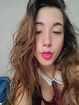 AlissonDavenport online show from April 26, 2026, 5:43 pm