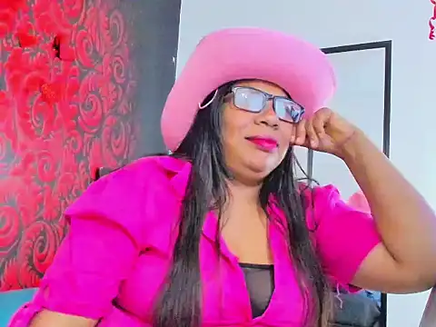 saphira muse online show from April 12, 2026, 3:55 am