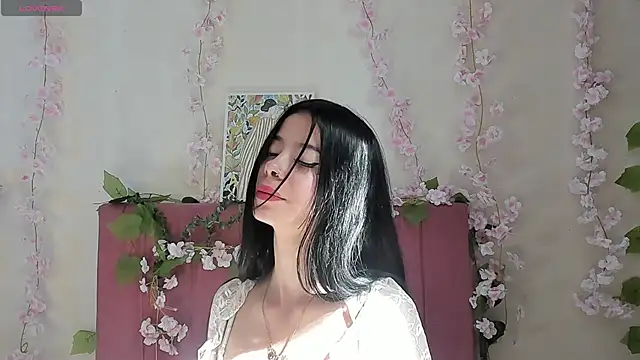 megan n online show from April 1, 2026, 8:06 pm