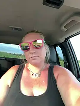 Snapshot of sweetkacibaby chatting on July 3, 2026, 11:49 am sweetkacibaby online show from July 3, 2026, 11:49 am
