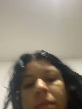 Nia Roswell online show from March 29, 2026, 11:10 am