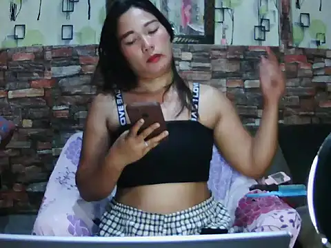 honey krishia online show from July 3, 2026, 1:23 am