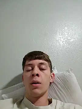 Snapshot of 503splurge chatting on April 3, 2026, 9:40 am 503splurge online show from April 3, 2026, 9:40 am