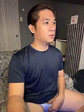 Snapshot of Titanryu chatting on July 11, 2026, 12:19 pm Titanryu online show from July 11, 2026, 12:19 pm