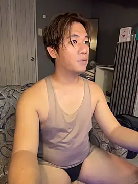 Snapshot of Titanryu chatting on July 20, 2026, 2:08 pm Titanryu online show from July 20, 2026, 2:08 pm