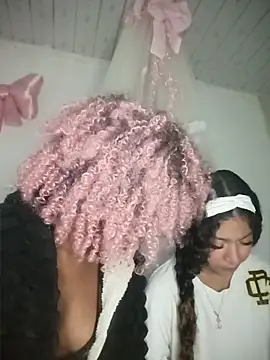 KatyBelle  online show from April 16, 2026, 9:26 pm