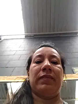 Snapshot of danna_tt chatting on July 11, 2026, 7:38 pm danna tt online show from July 11, 2026, 7:38 pm