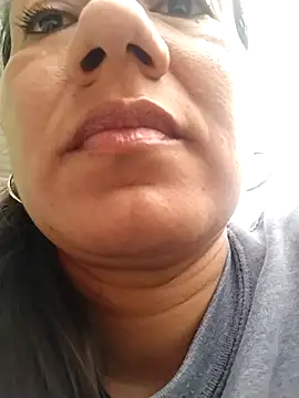 Snapshot of danna_tt chatting on July 14, 2026, 8:14 pm danna tt online show from July 14, 2026, 8:14 pm