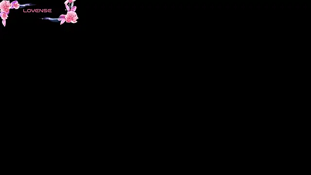 MoollyLove online show from May 10, 2026, 12:43 pm