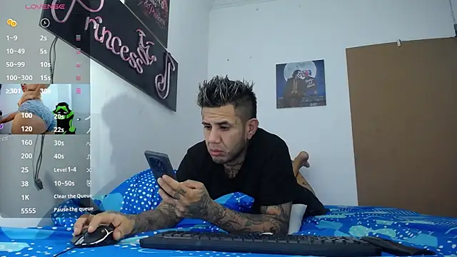 Snapshot of allison_maxtattoo_ chatting on July 2, 2026, 10:49 pm allison maxtattoo online show from July 2, 2026, 10:49 pm
