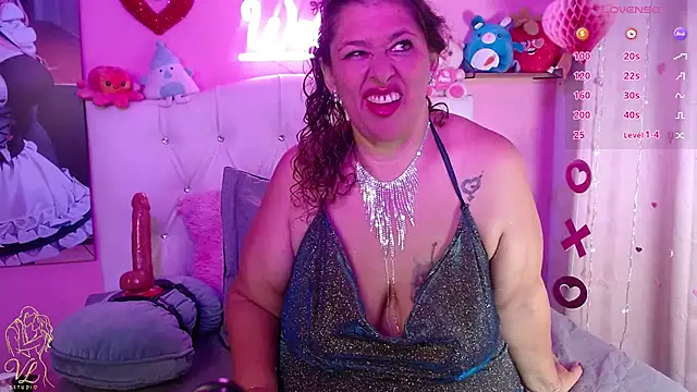 SALAMANDRA FRANCO online show from May 29, 2026, 8:40 pm