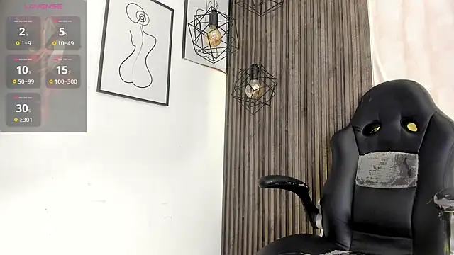 LexyNova  online show from May 16, 2026, 6:17 pm