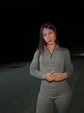 Debby ryann online show from April 19, 2026, 4:34 am