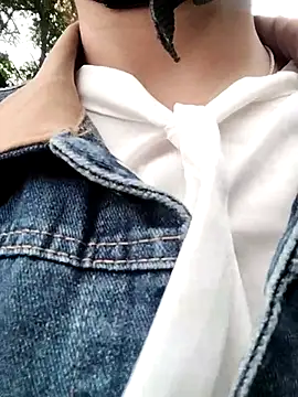 Giang-mylove online show from April 2, 2026, 3:15 am