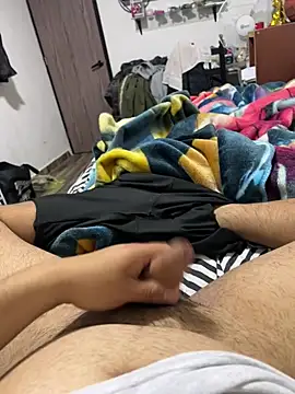 Theohernan online show from April 4, 2026, 8:34 am