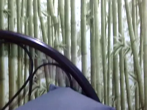 Lovelyass4u online show from June 18, 2026, 4:22 pm