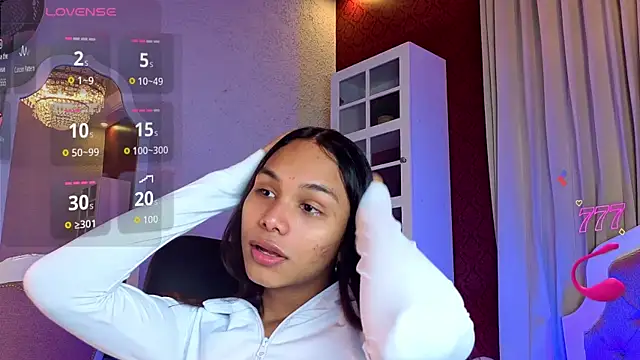 Snapshot of KristinaGriner chatting on May 20, 2026, 1:23 am KristinaGriner online show from May 20, 2026, 1:23 am